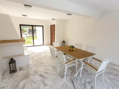 Prodaja, kuća, 360m², Đenovići, Herceg Novi - image 21