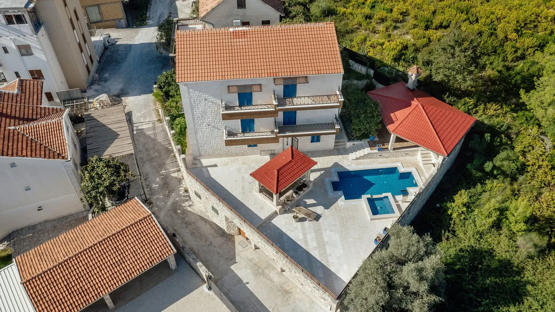 Prodaja, kuća, 240m², Kava, Tivat