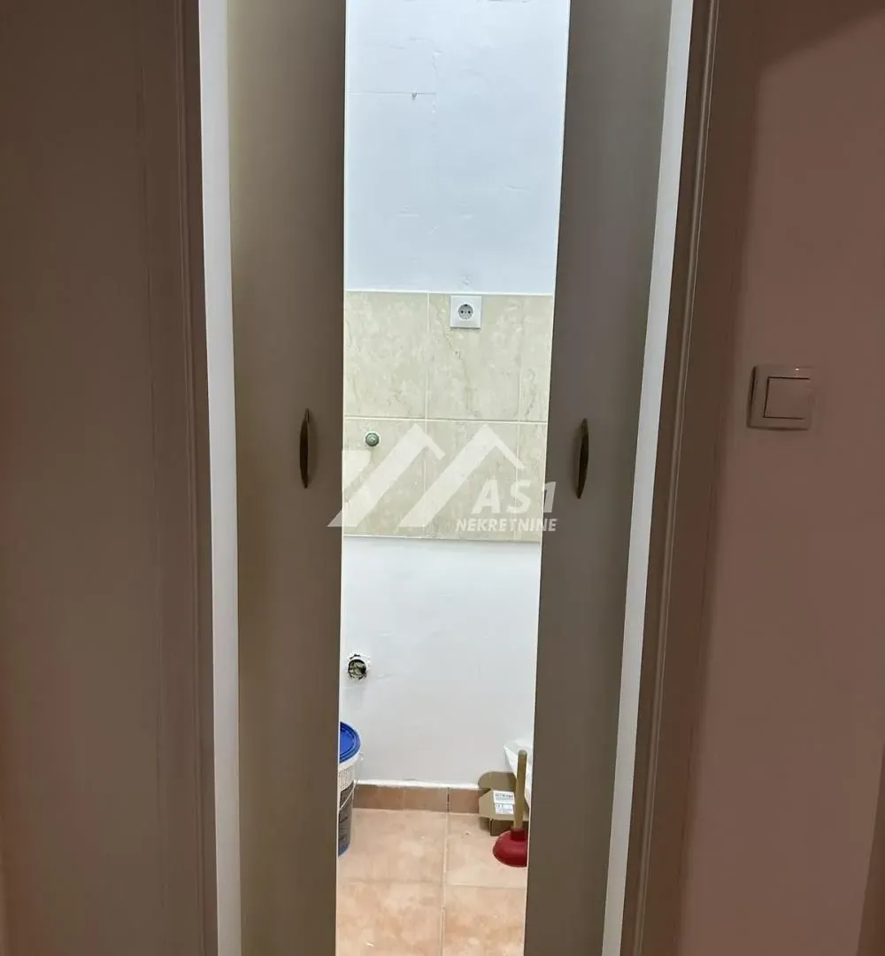 Rent, two bedroom apartment, 52m², Grbavica, Novi Sad Sve Podlokacije