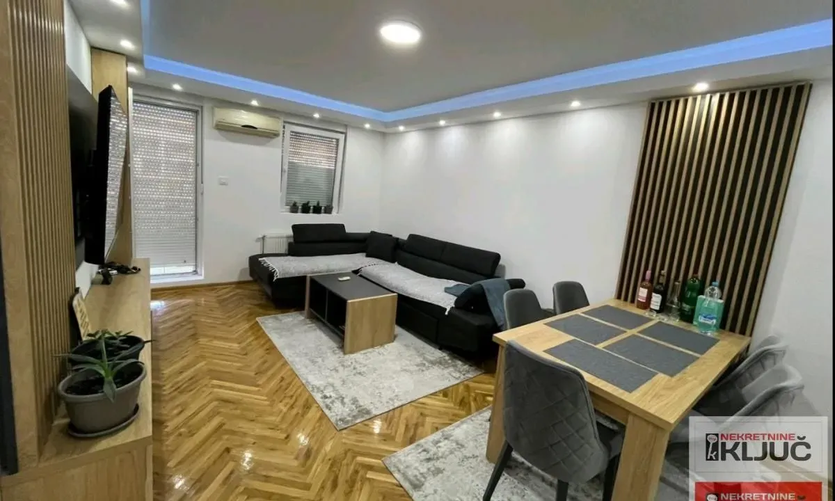Rent, two bedroom apartment, 47m², Novo naselje, Novi Sad