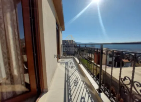 Izdavanje, kuća, 180m², Pržice, Kotor - image 2