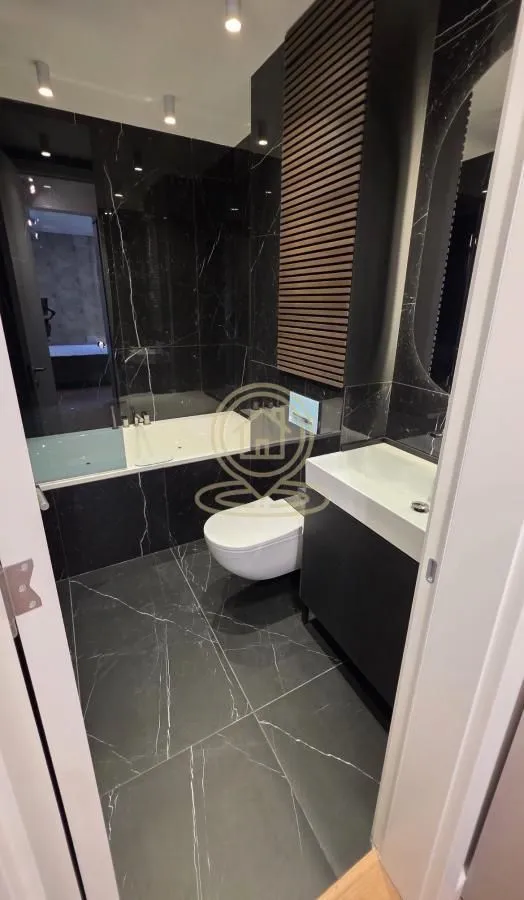Rent, three bedroom apartment, 97m², Klinički Centar, Beograd