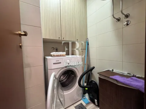 Izdavanje, jednosoban stan, 50m², City Kvart, Podgorica - image 8