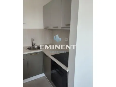 Izdavanje, dvosoban stan, 42m², Zemun Novi Grad, Zemun Sve Podlokacije - image 8