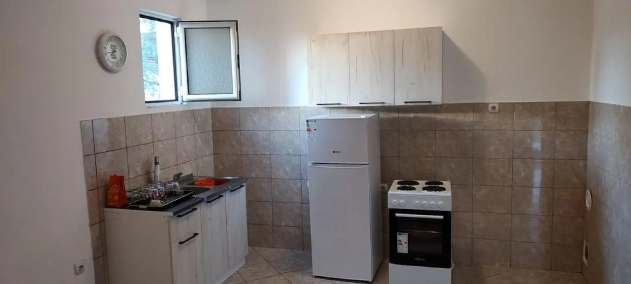 Prodaja, kuća, 326m², Murtovina, Podgorica