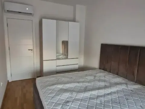 Prodaja, jednosoban stan, 44m², Pobrežje, Podgorica - image 8