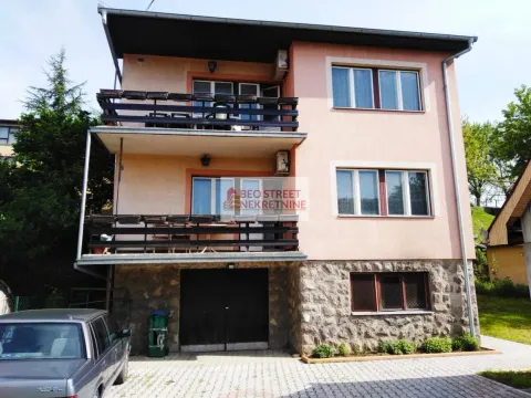 Sale, house, 300m², Kraljevo, Srbija - image 2