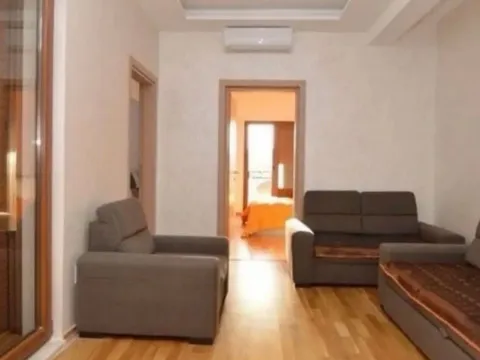 Prodaja, dvosoban stan, 69m², Centar, Tivat - image 2