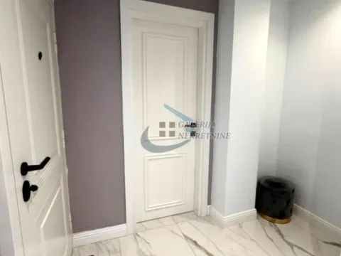 Sale, three bedroom apartment, 87m², Savski Venac, Beograd - image 16