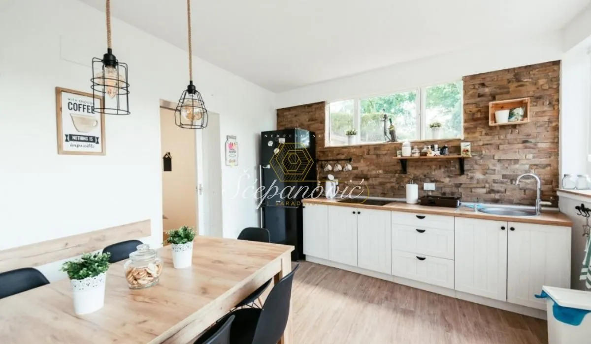 Rent, house, 128m², Ribnjak, Petrovaradin