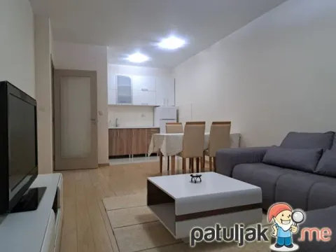 Rent, one bedroom apartment, 47m², City Kvart, Podgorica - image 4
