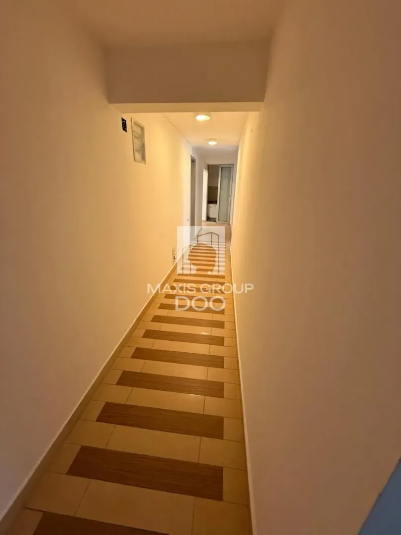 Rent, office space, 233m², Đeram Pijaca, Beograd