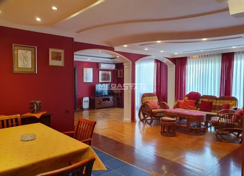 Prodaja, četvorosoban stan, 137m², Lekino Brdo, Voždovac Sve Podlokacije