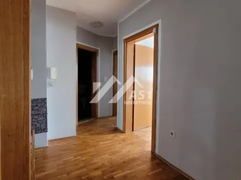 Rent, three bedroom apartment, 65m², Sajam, Novi Sad Sve Podlokacije - image 8