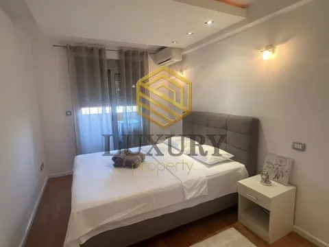 Prodaja, jednosoban stan, 51m², Stari Aerodrom, Podgorica - image 9