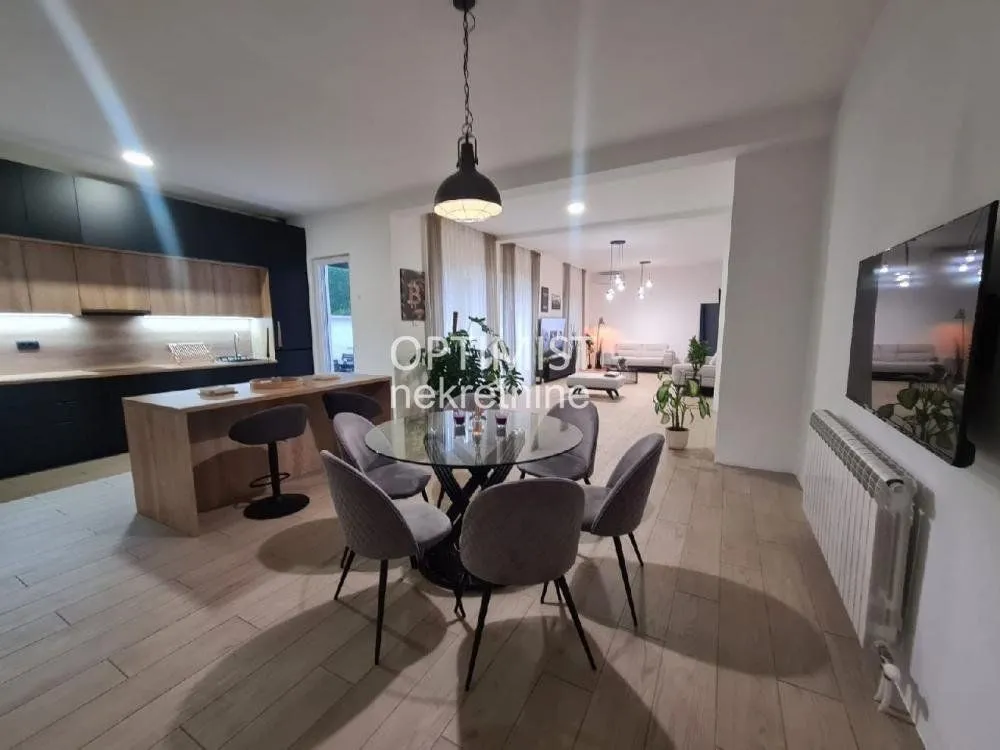 Sale, apartment, 210m², Savski Venac, Beograd