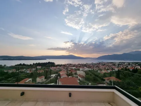 Prodaja, kuća, 490m², Tivat, Crna Gora - image 28
