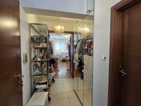 Sale, three bedroom apartment, 120m², Tološka šuma, Podgorica - image 5