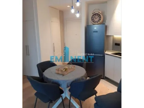 Izdavanje, trosoban stan, 68m², Savski Venac, Beograd - image 4