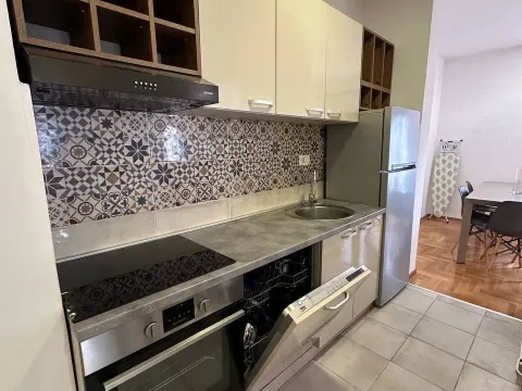 Sale, two bedroom apartment, 75m², Centar, Budva - image 3