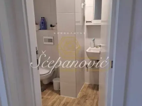 Prodaja, trosoban stan, 83m², Bulevar patrijarha Pavla, Novi Sad Sve Podlokacije - image 12