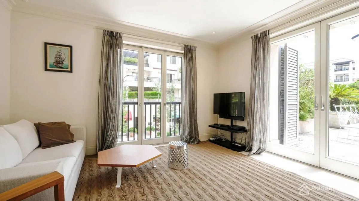 Prodaja, jednosoban stan, 68m², Porto Montenegro, Tivat