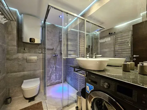 Izdavanje, jednosoban stan, 55m², Rozino, Budva - image 19