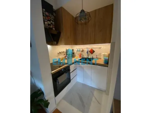 Izdavanje, stan, 41m², Savski Venac, Beograd - image 4