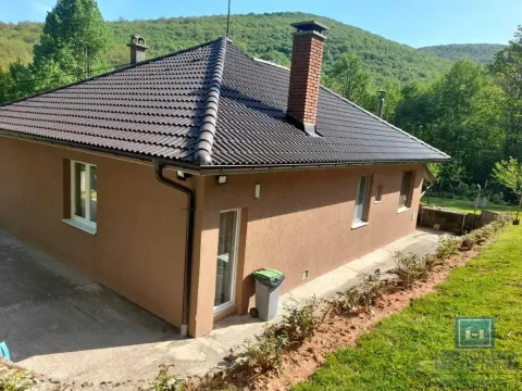 Prodaja, kuća, 106m², Sisevac, Paraćin - image 28
