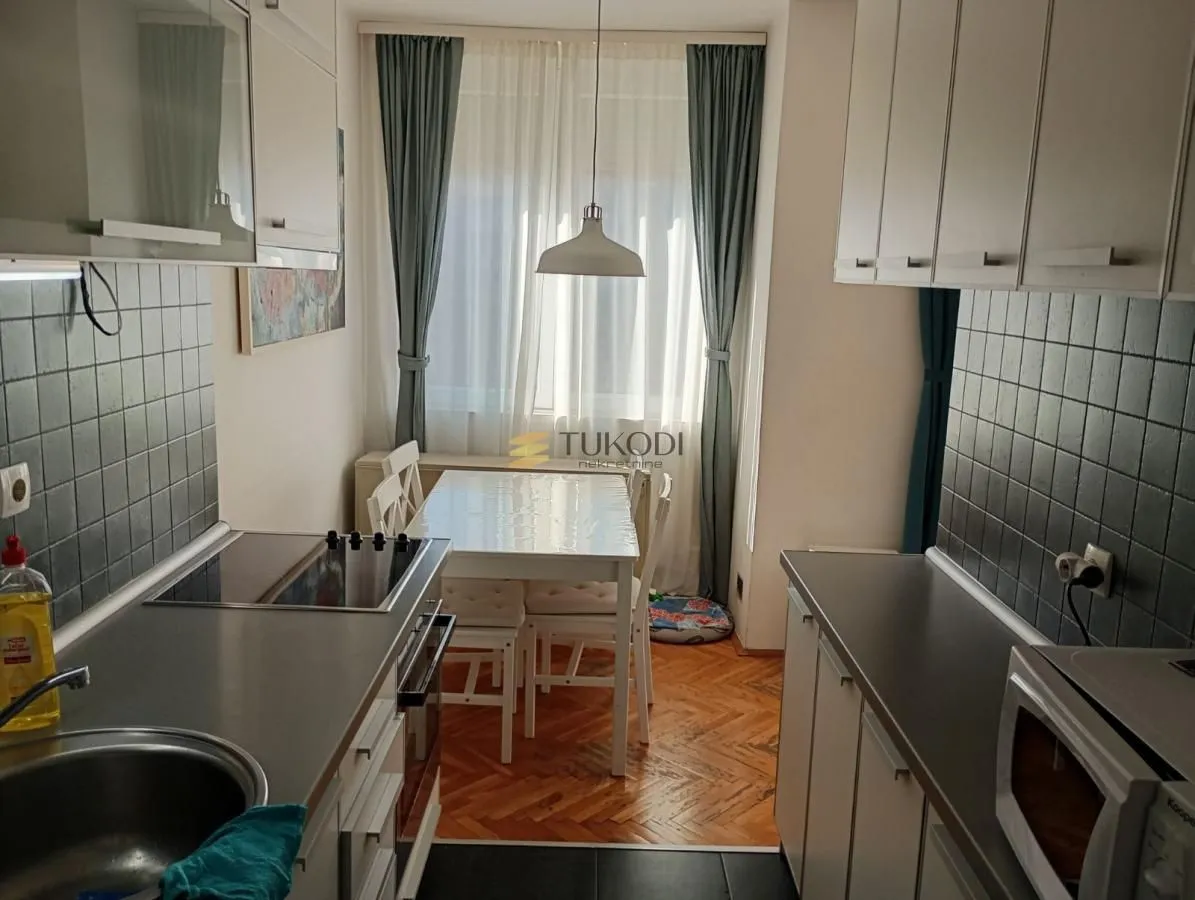 Sale, three bedroom apartment, 64m², Vračar Sve Podlokacije, Beograd