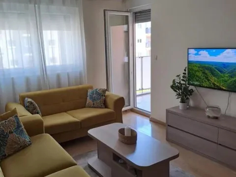 Prodaja, dvosoban stan, 72m², Podgorica, Crna Gora - image 5