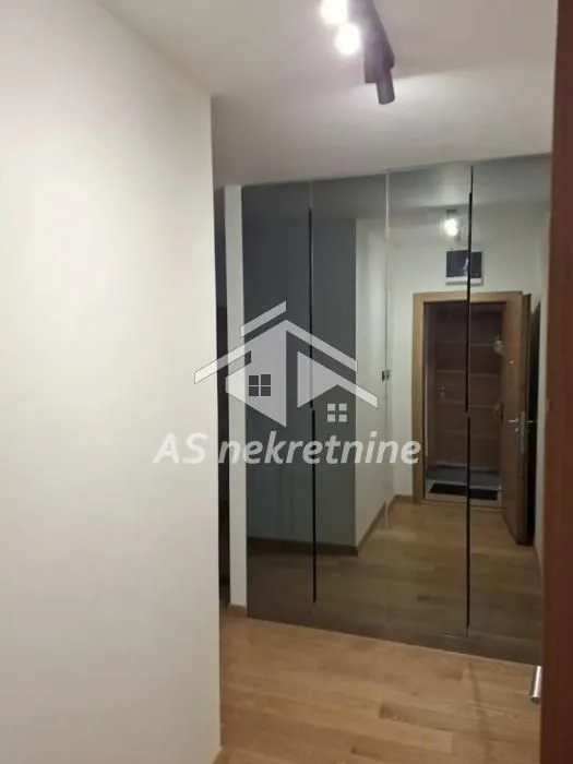 Rent, four bedroom apartment, 105m², Novi Beograd Blok 65, Novi Beograd Sve Podlokacije