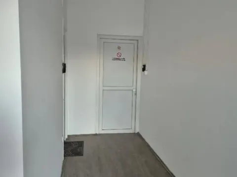 Rent, office space, 652m², Altina, Beograd - image 9