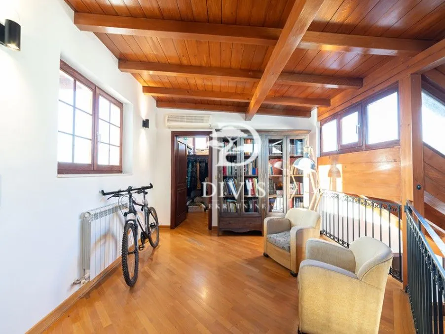 Sale, four bedroom apartment, 192m², Stari Grad, Beograd