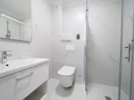 Izdavanje, dvosoban stan, 109m², Budva, Crna Gora - image 8