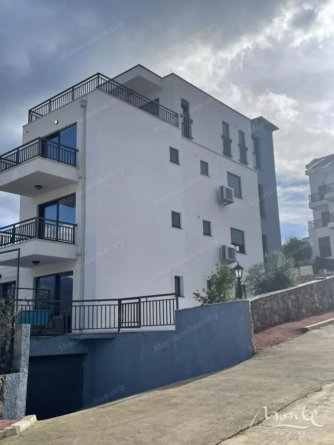 Prodaja, dvosoban stan, 47m², Đuraševići, Tivat