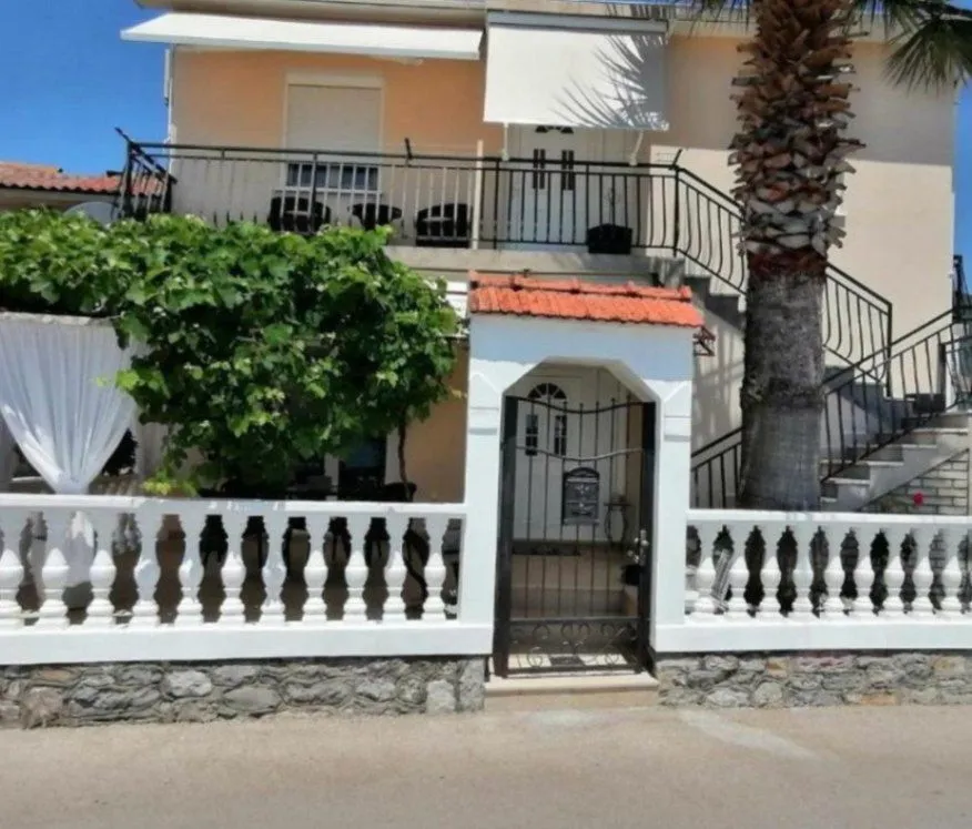 Izdavanje, jednosoban stan, 56m², Seljanovo, Tivat