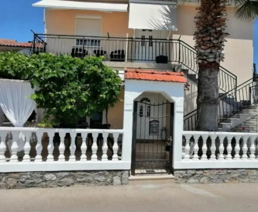 Rent, one bedroom apartment, 56m², Seljanovo, Tivat