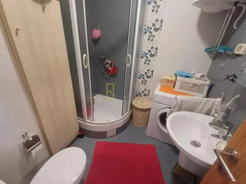 Prodaja, dvosoban stan, 55m², Stari Aerodrom, Podgorica - image 9