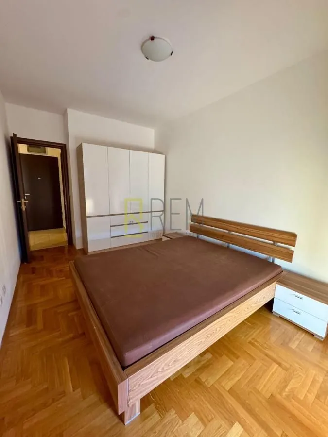 Rent, one bedroom apartment, 52m², City Kvart, Podgorica