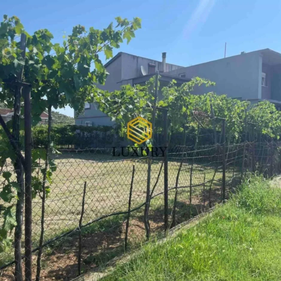 Prodaja, plac, 760m², Donja Gorica, Podgorica