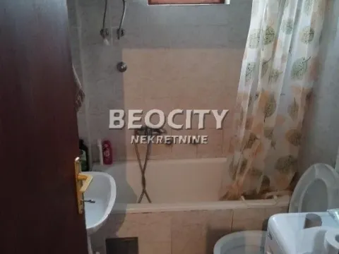 Prodaja, kuća, 310m², Šimanovci, Pećinci - image 13