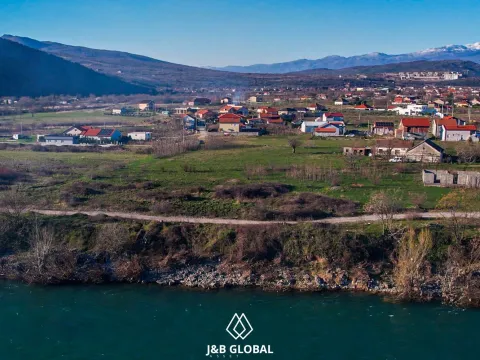 Zemljište in Donji Kokoti