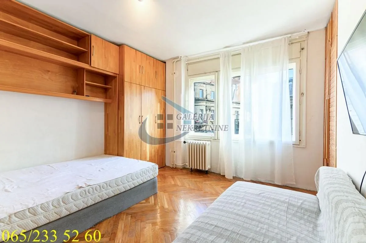 Prodaja, trosoban stan, 68m², Stari Grad, Beograd