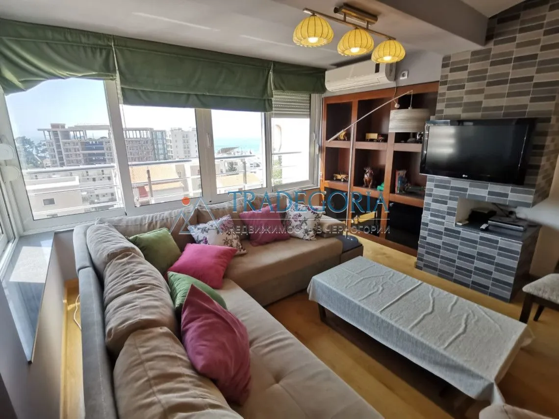Prodaja, trosoban stan, 90m², Petrovac, Budva