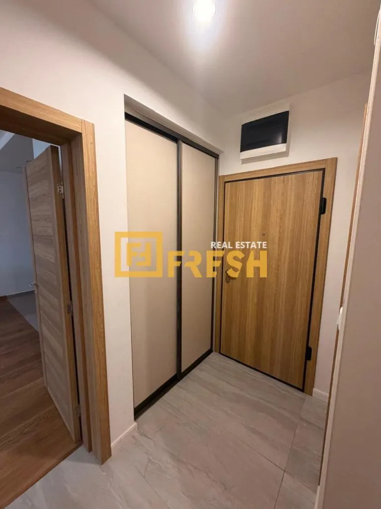 Izdavanje, dvosoban stan, 75m², City Kvart, Podgorica