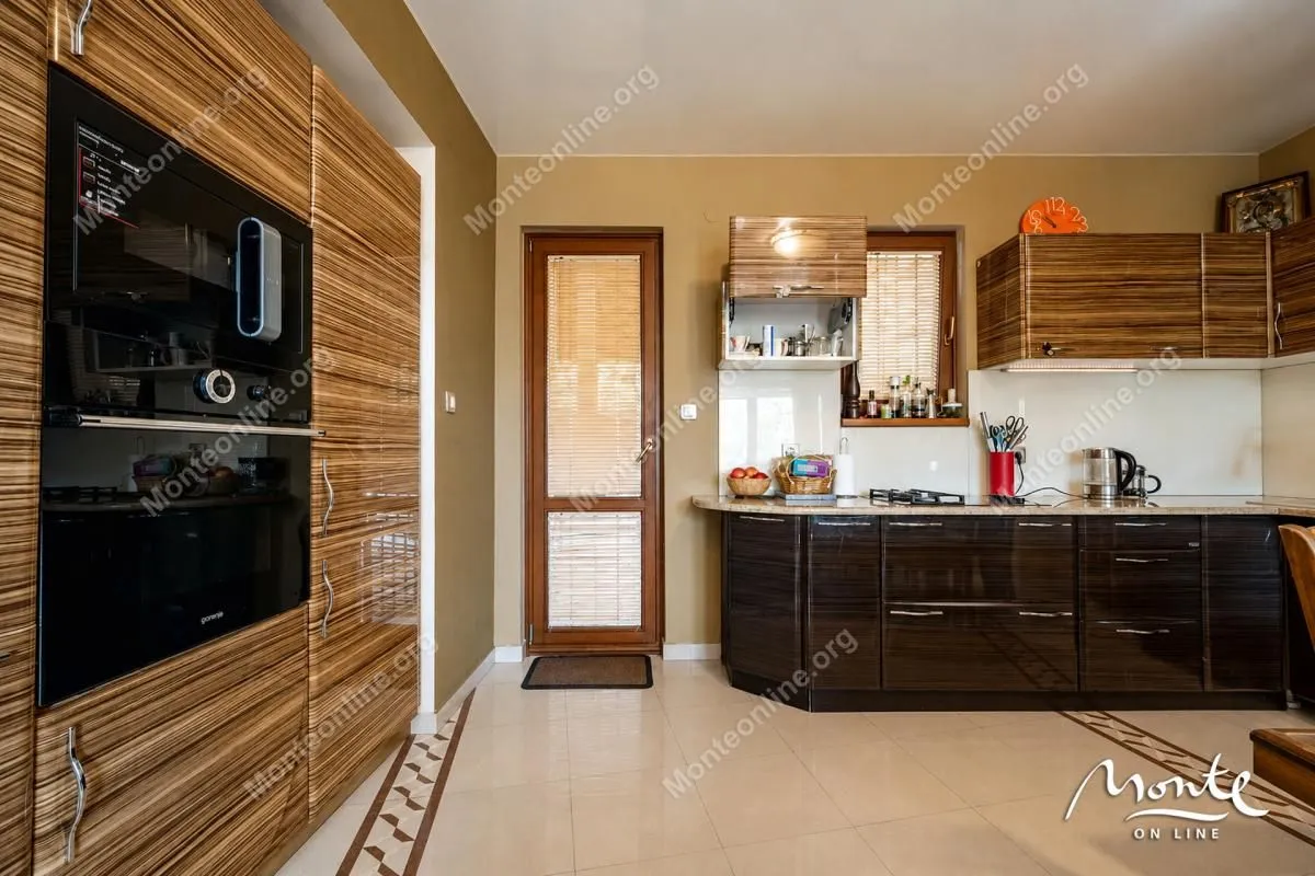 Prodaja, kuća, 250m², Bijela, Herceg Novi