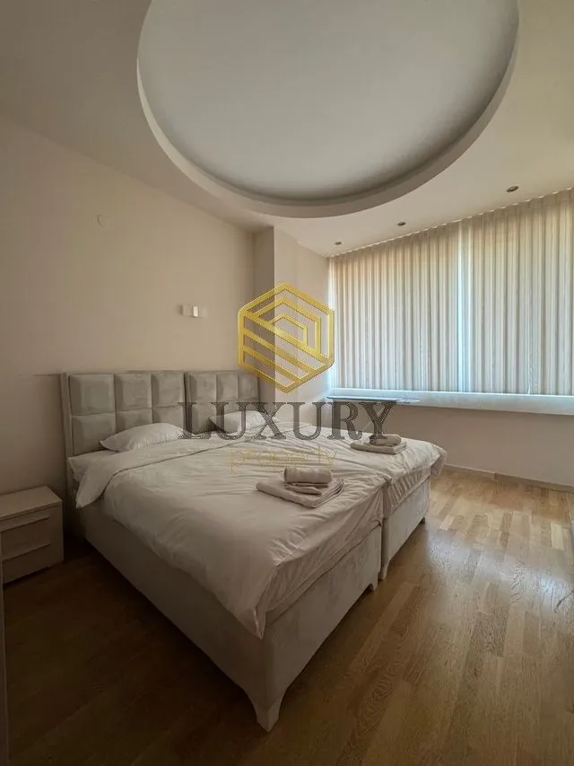 Prodaja, dvosoban stan, 117m², Centar, Budva