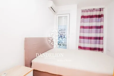 Rent, one bedroom apartment, 59m², Central Point, Podgorica - image 1529