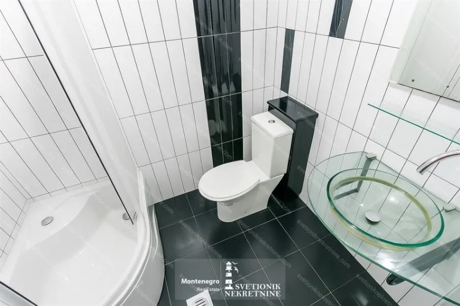 Prodaja, dvosoban stan, 77m², Igalo, Herceg Novi